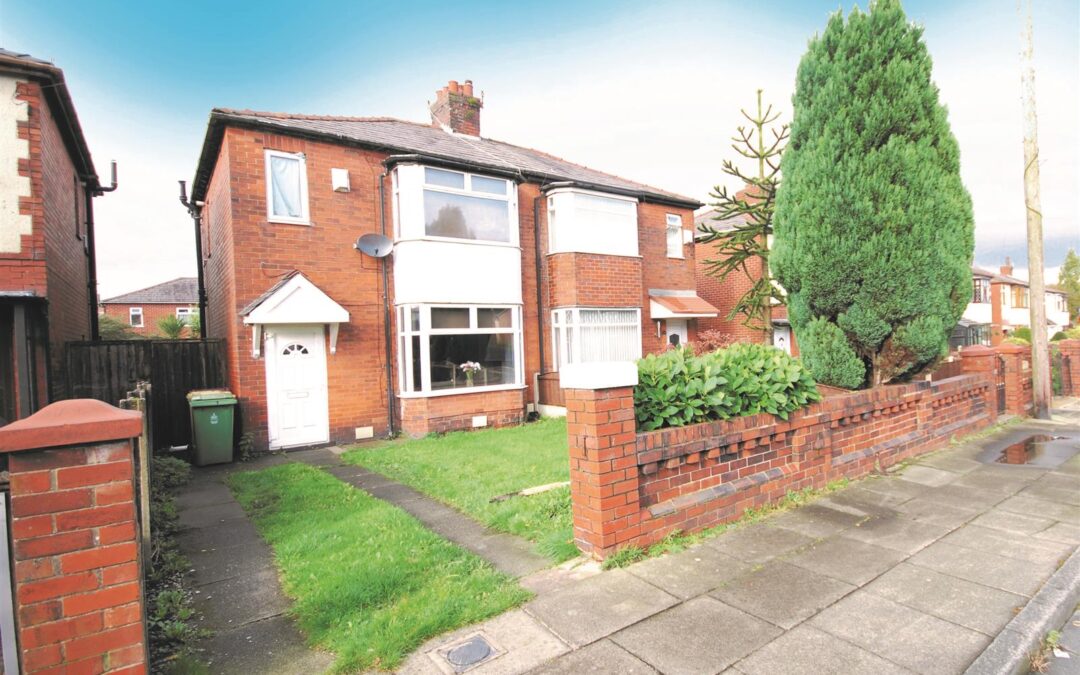 Longfellow Avenue, Bolton