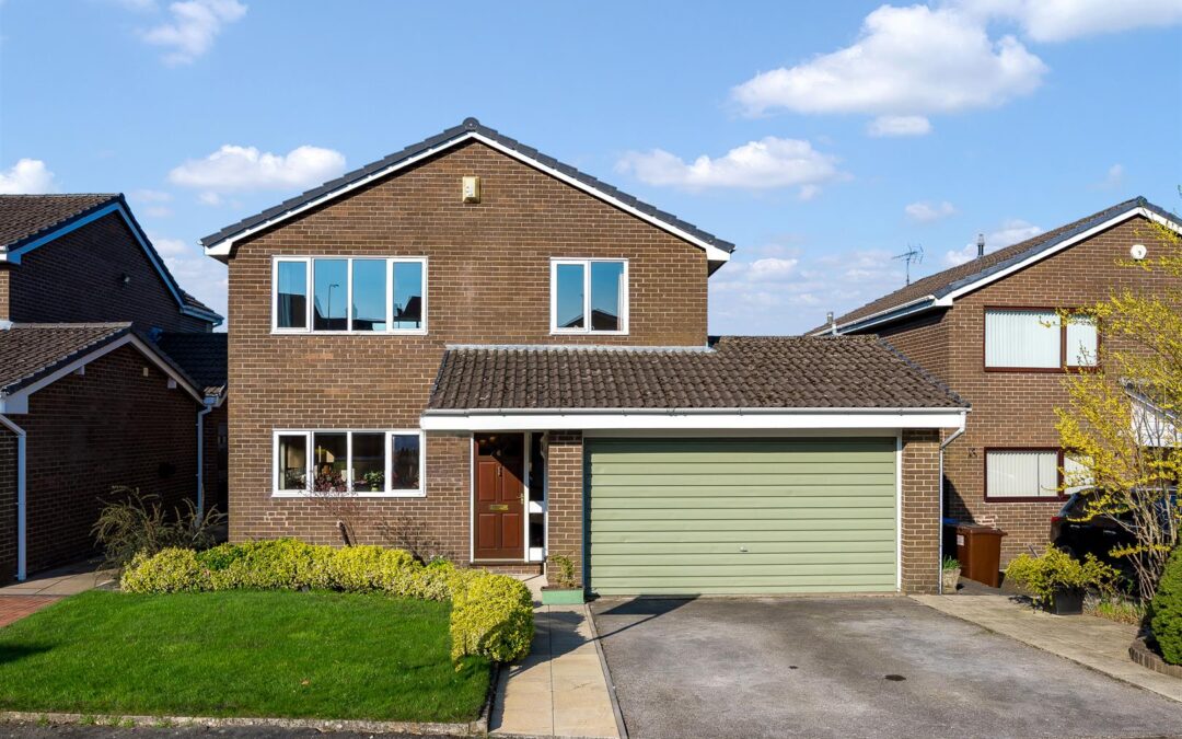 Alderwood Grove, Ramsbottom, Bury