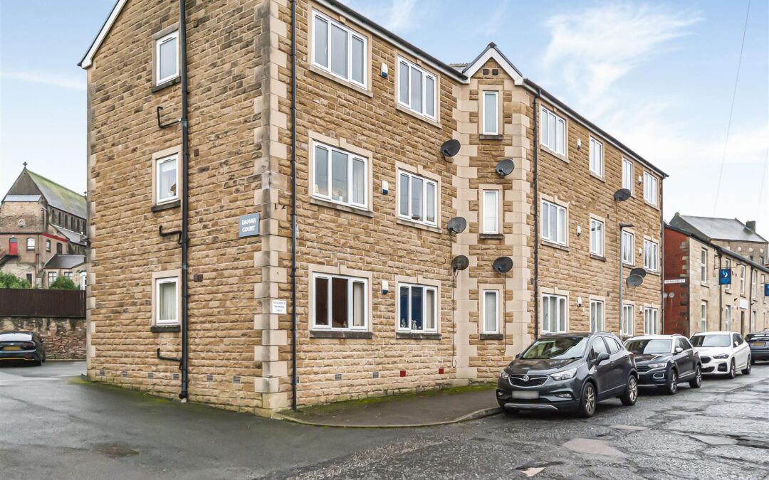 Damer court, Ramsbottom, Bury