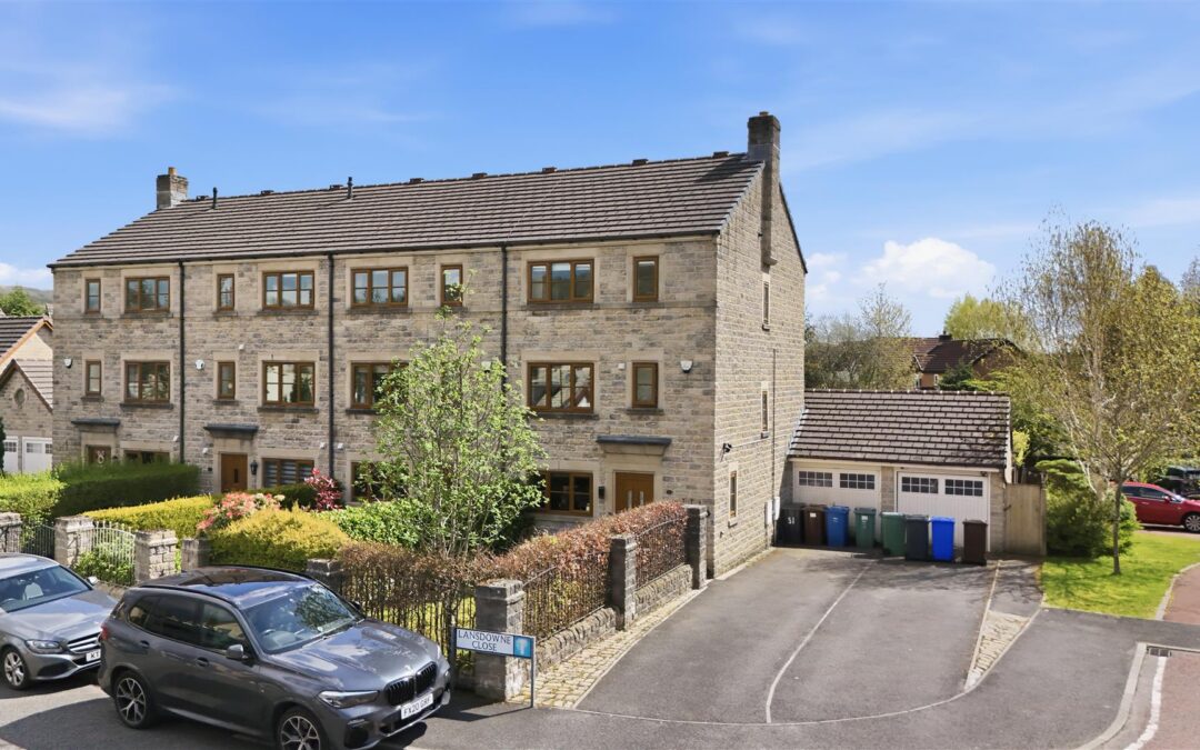 Lansdowne Close, Ramsbottom, Bury