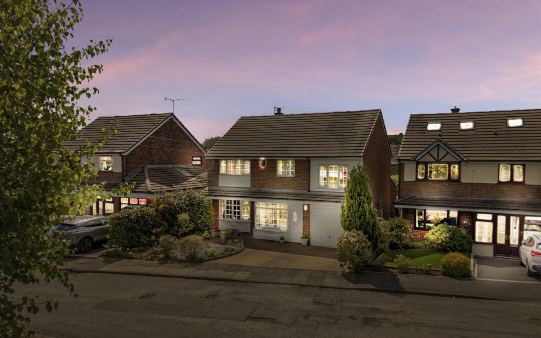 Quarlton Drive, Hawkshaw, Bury