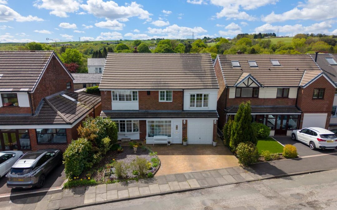 Quarlton Drive, Hawkshaw, Bury